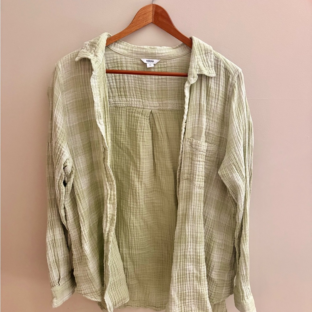 Sonoma Men's Casual Light Green Button Down Shirt